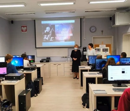 2021-2022 Nagrodzony scenariusz lekcji naszego nauczyciela