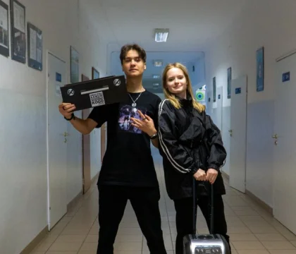 18