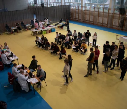 2021-2022 Krew cenniejsza niż złoto