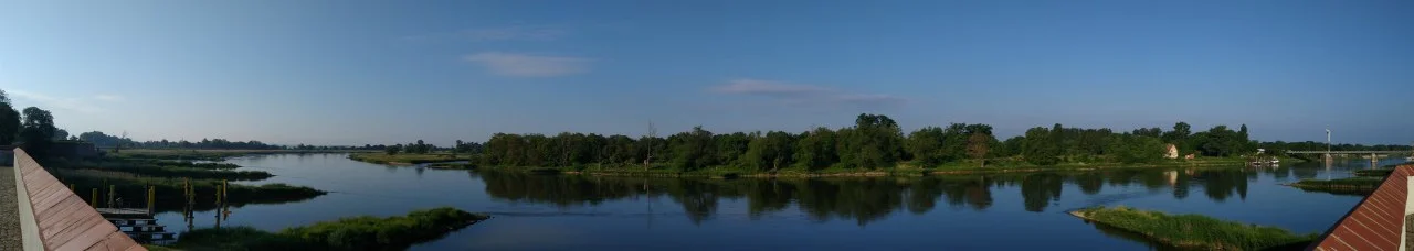 73