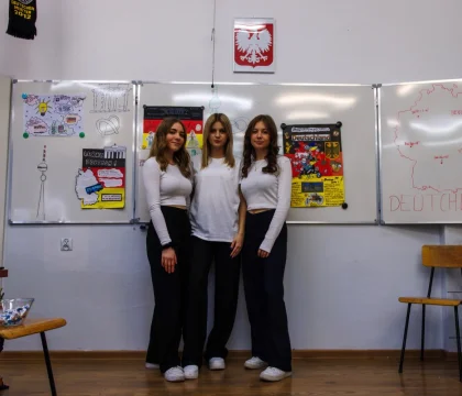 81