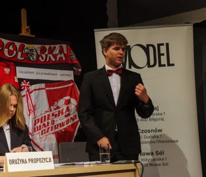 22Debata_1