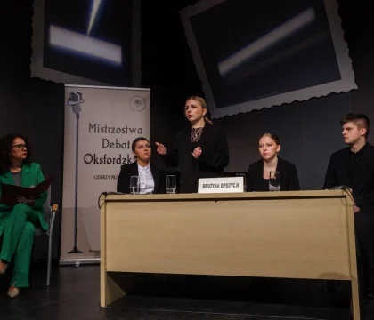 31Debata_1