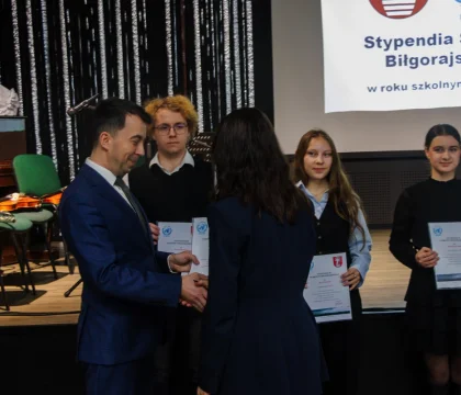 3stypendia